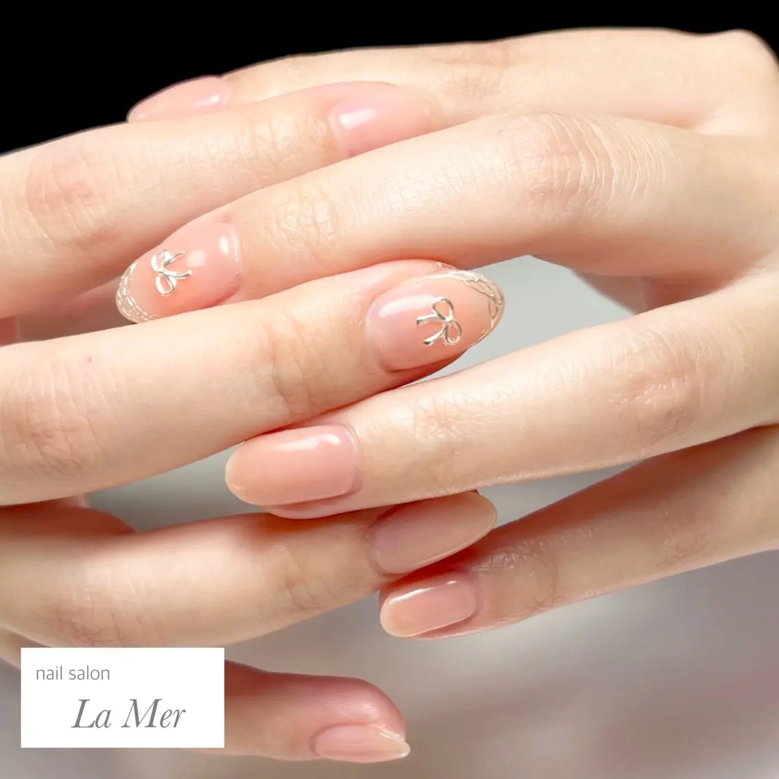 ネイル チークネイル フレンチネイル ガーリー 韓国ネイル ミラーネイル nailsalon La Merのネイルデザイン