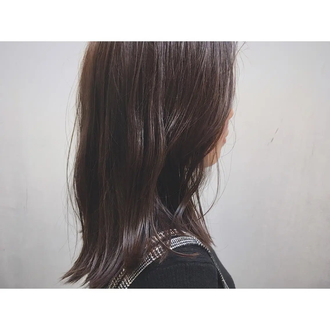 ミディアム カラー アッシュ ラベンダーカラー ラベンダーアッシュ カット ヘアカラー トリートメント 山中 直輝のヘアスタイル