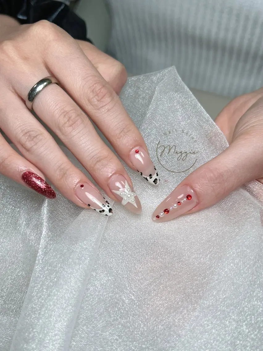 ネイル Maggie Nail🦩のネイルデザイン