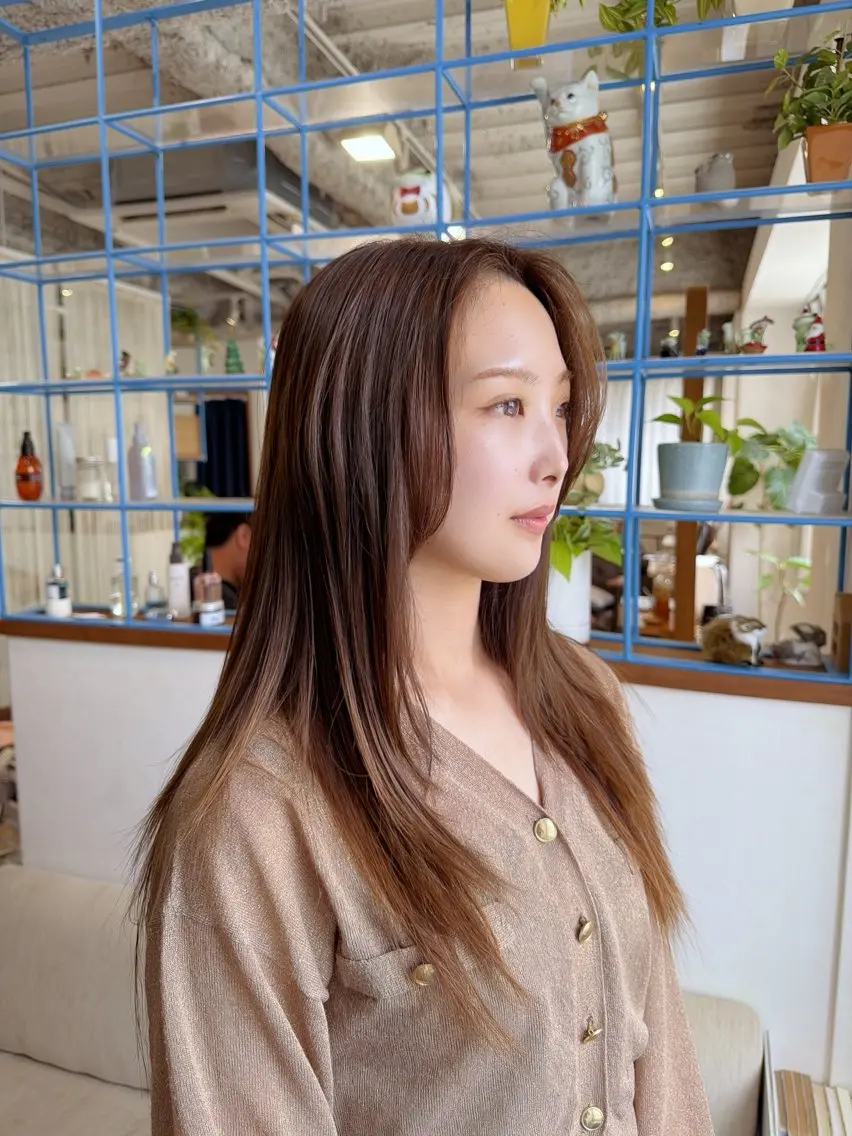 ロング RENA|透明感 カラー×癒しスパのヘアスタイル