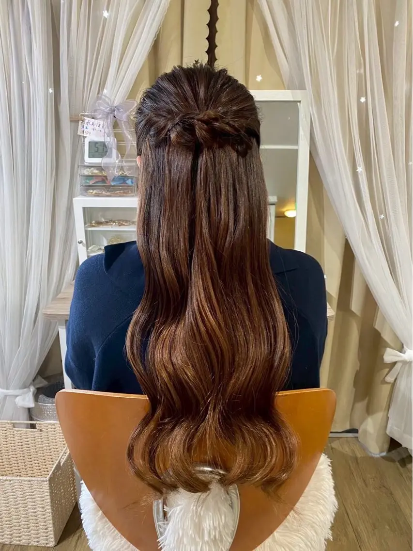 ヘアアレンジ ハーフアップ aya hair 水上のヘアスタイル