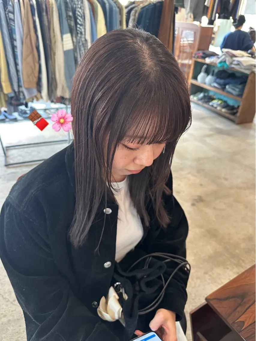 ミディアム カット ヘアカラー トリートメント ナチュラル/レイヤー 磯飛⭐️慎之介のヘアスタイル