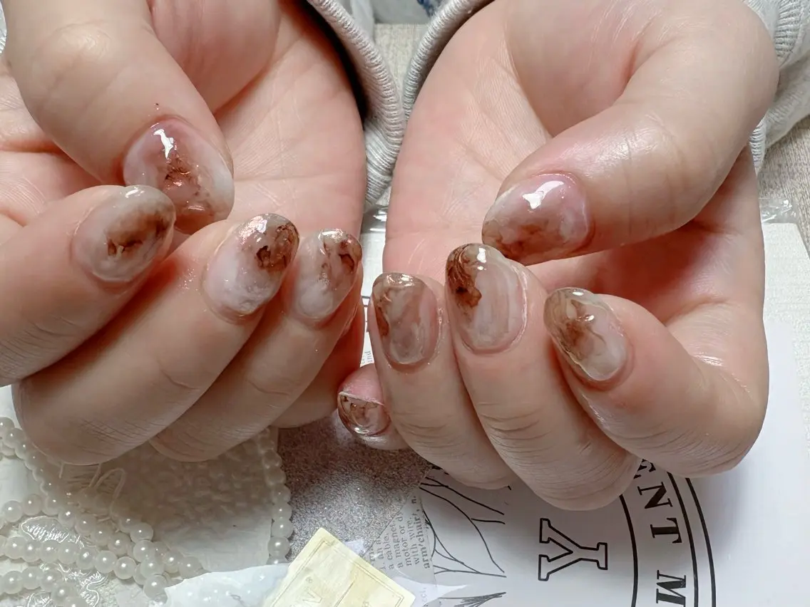 ネイル オーロラネイル チークネイル フレンチネイル ジェルネイル ガラスフレンチ ハンドネイル Nail Jolieのネイルデザイン