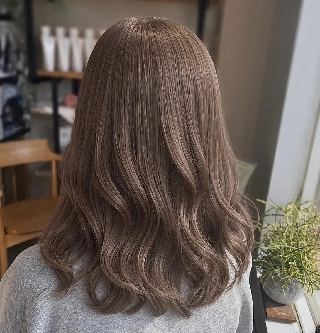 ミディアム カラー カット ヘアカラー ひいな /艶カラー🌿のヘアスタイル