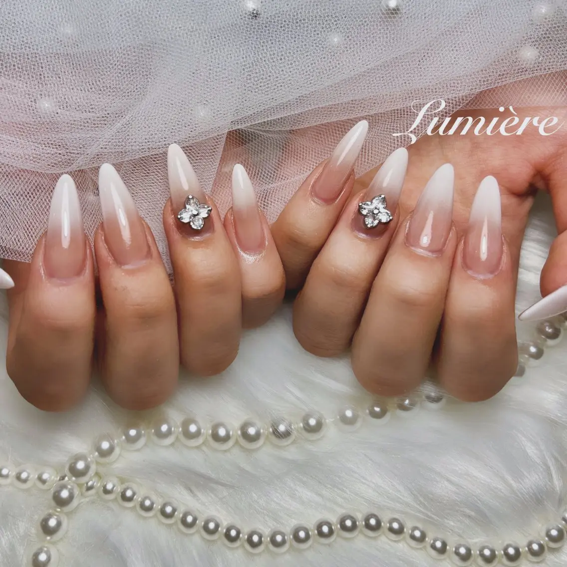 ネイル ロングネイル ハンドネイル Lumière| ロング|ワンホンのネイルデザイン