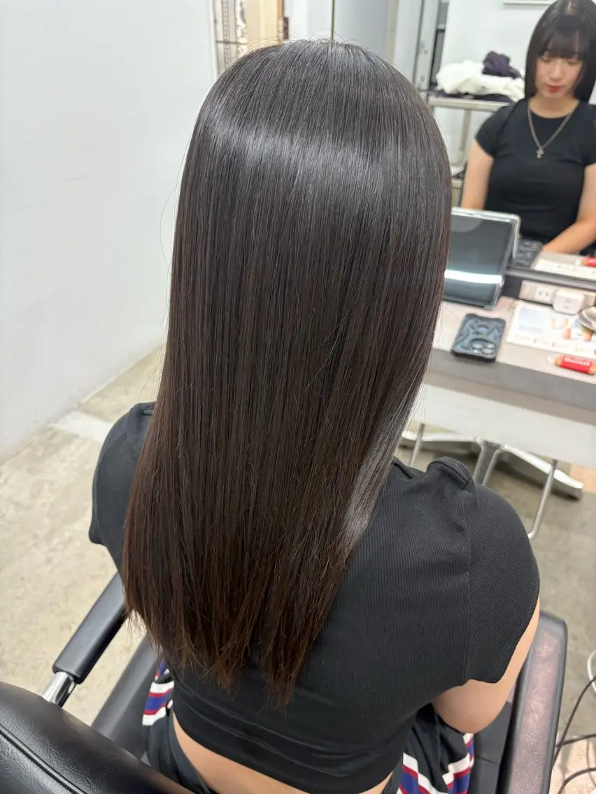 トリートメント 透けるカラー/メンズ 💫KIRATOのヘアスタイル