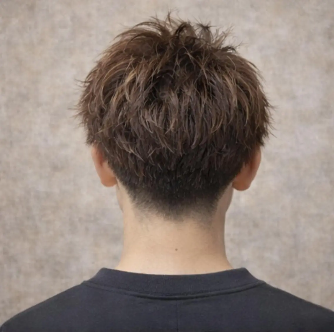 ショート メンズ カラー 🔥パーマお任せ🔥 QUATRO片岡のヘアスタイル