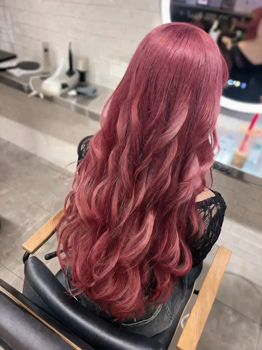ロング Li'a【リア】 Sanaのヘアスタイル
