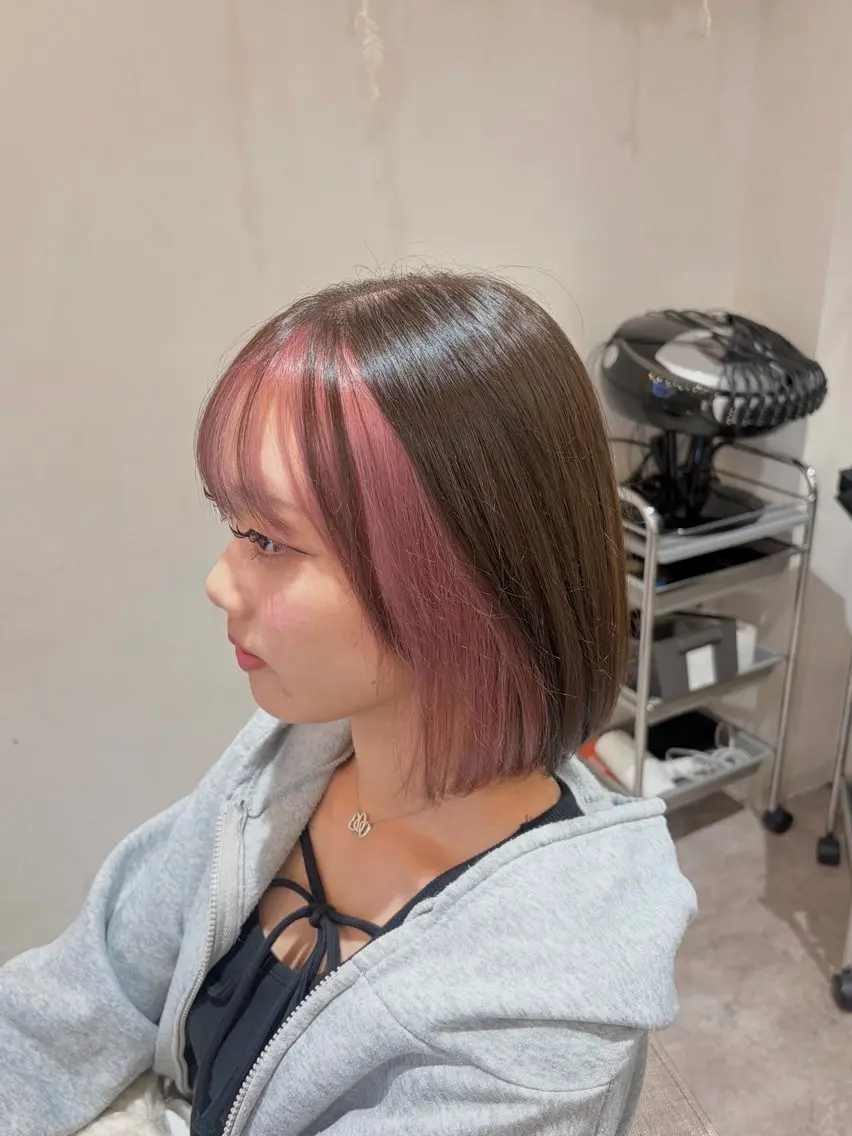 ショート カラー 𝐇𝐚𝐧𝐚 / layer🎀艶髪のヘアスタイル
