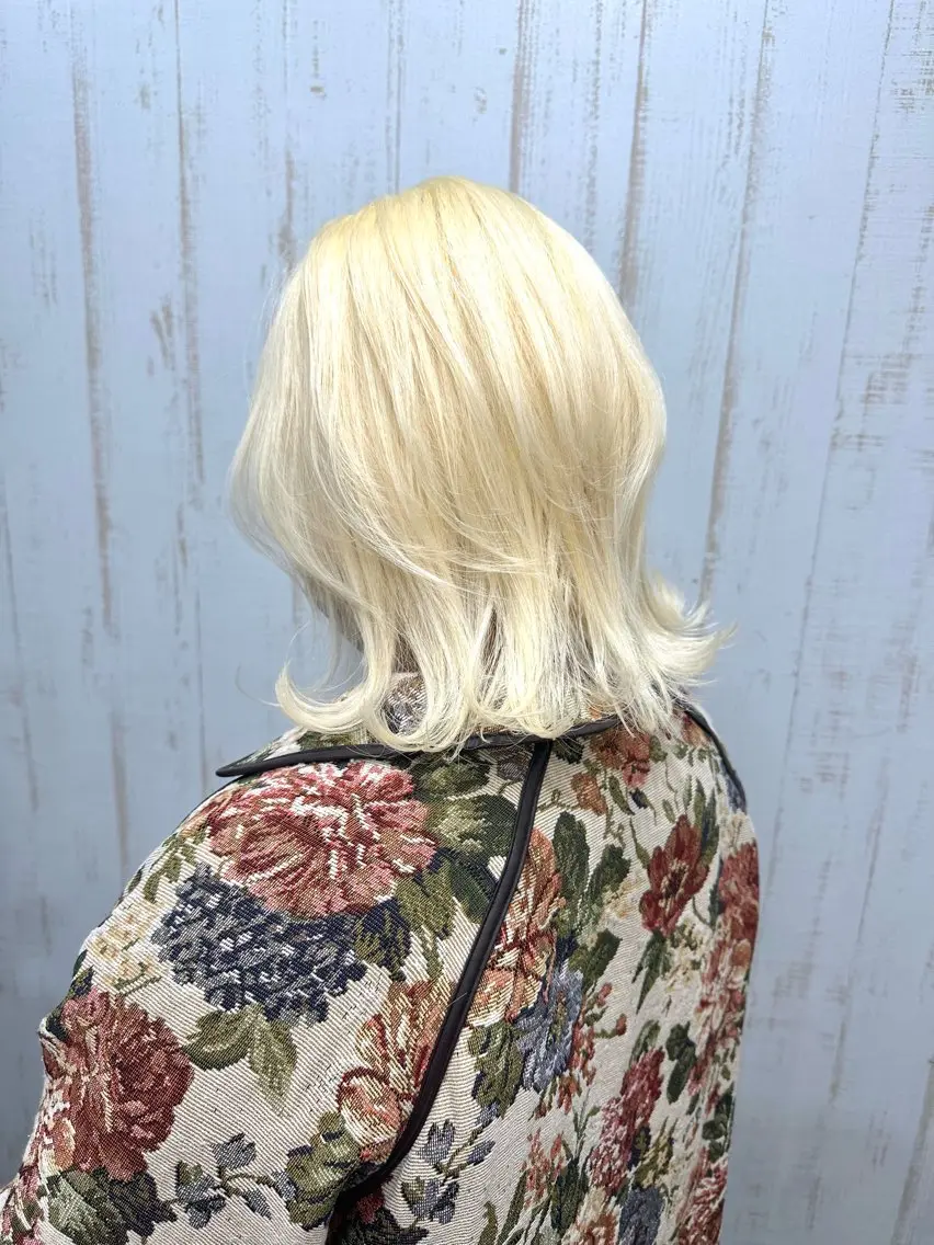 ミディアム 艶髪🌈美髪🌈 森田勇地のヘアスタイル