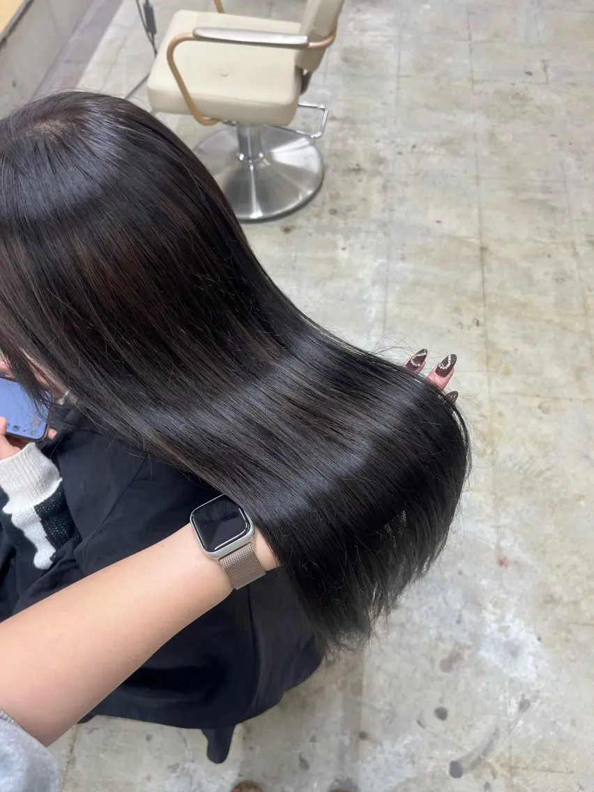 ロング カット ヘアカラー HONOKA/ ハイトーン艶カラーのヘアスタイル