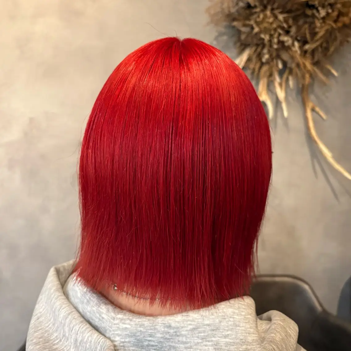 ショート カラー ブリーチ レッドカラー カット ヘアカラー 🌸艶カラー/似合わ せカット/サクラ🌸のヘアスタイル