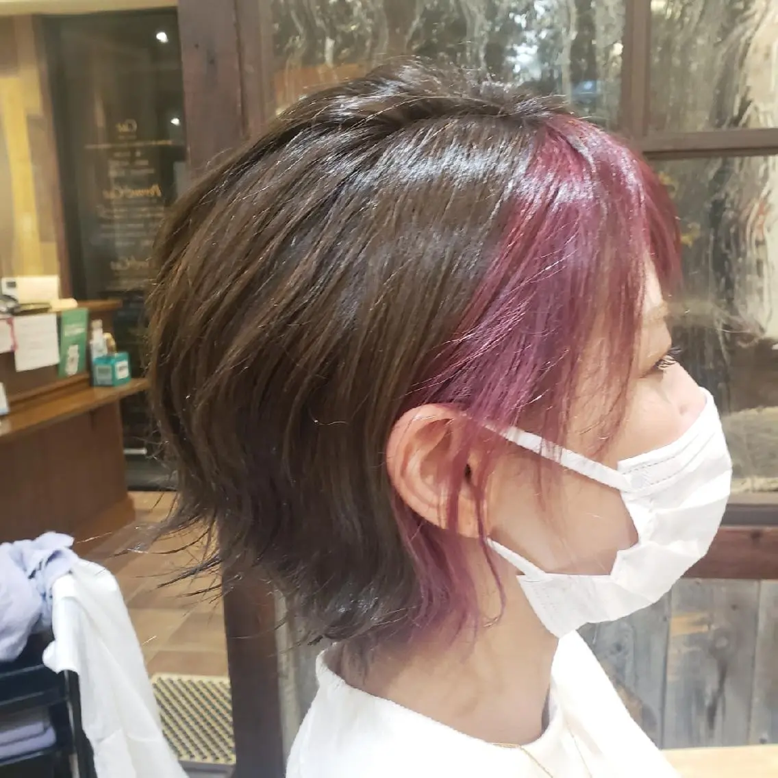 ショート カラー インナーカラー カット ヘアカラー 槌本 健成のヘアスタイル