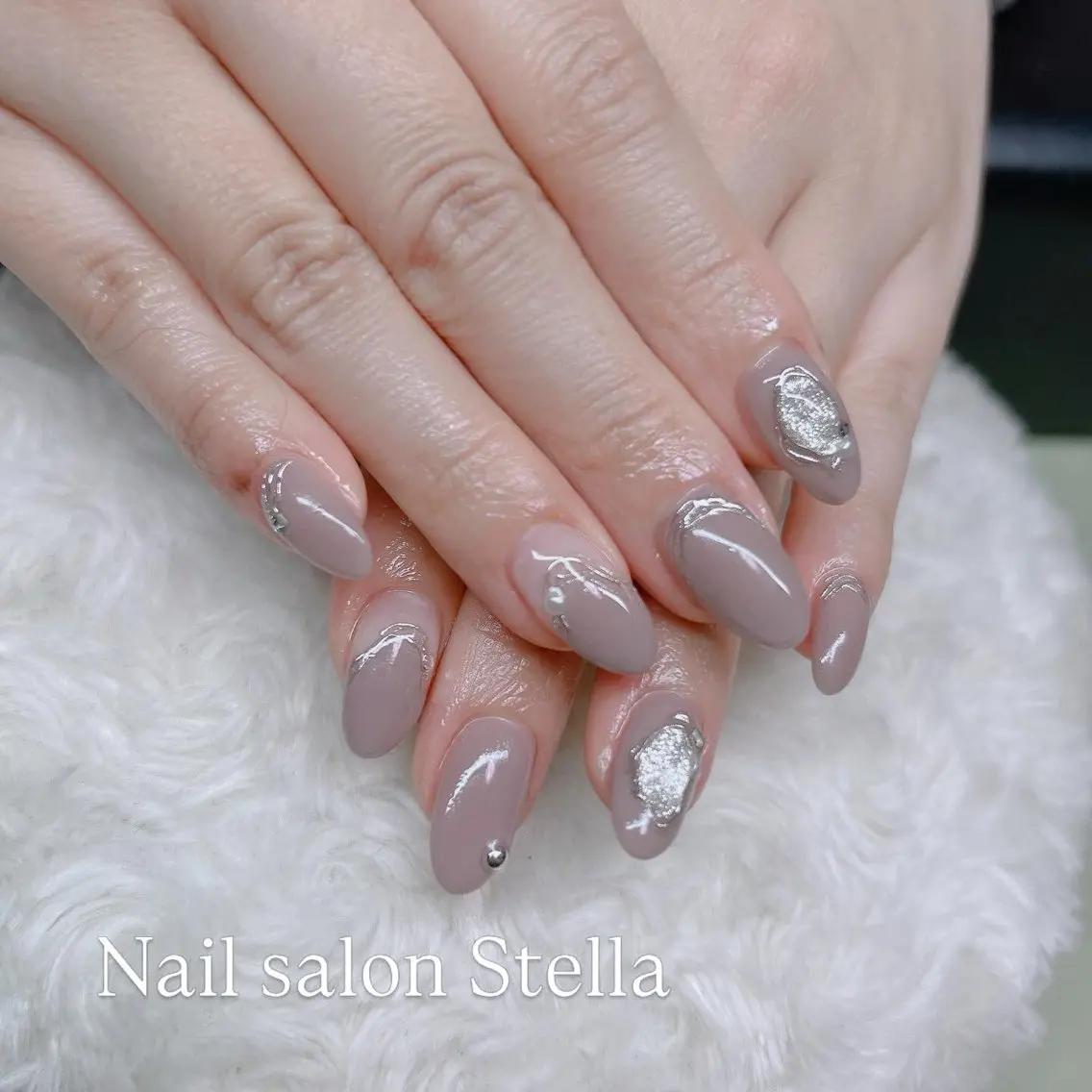 ミディアム ハンドネイル フットネイル Nail salon Stellaのネイルデザイン