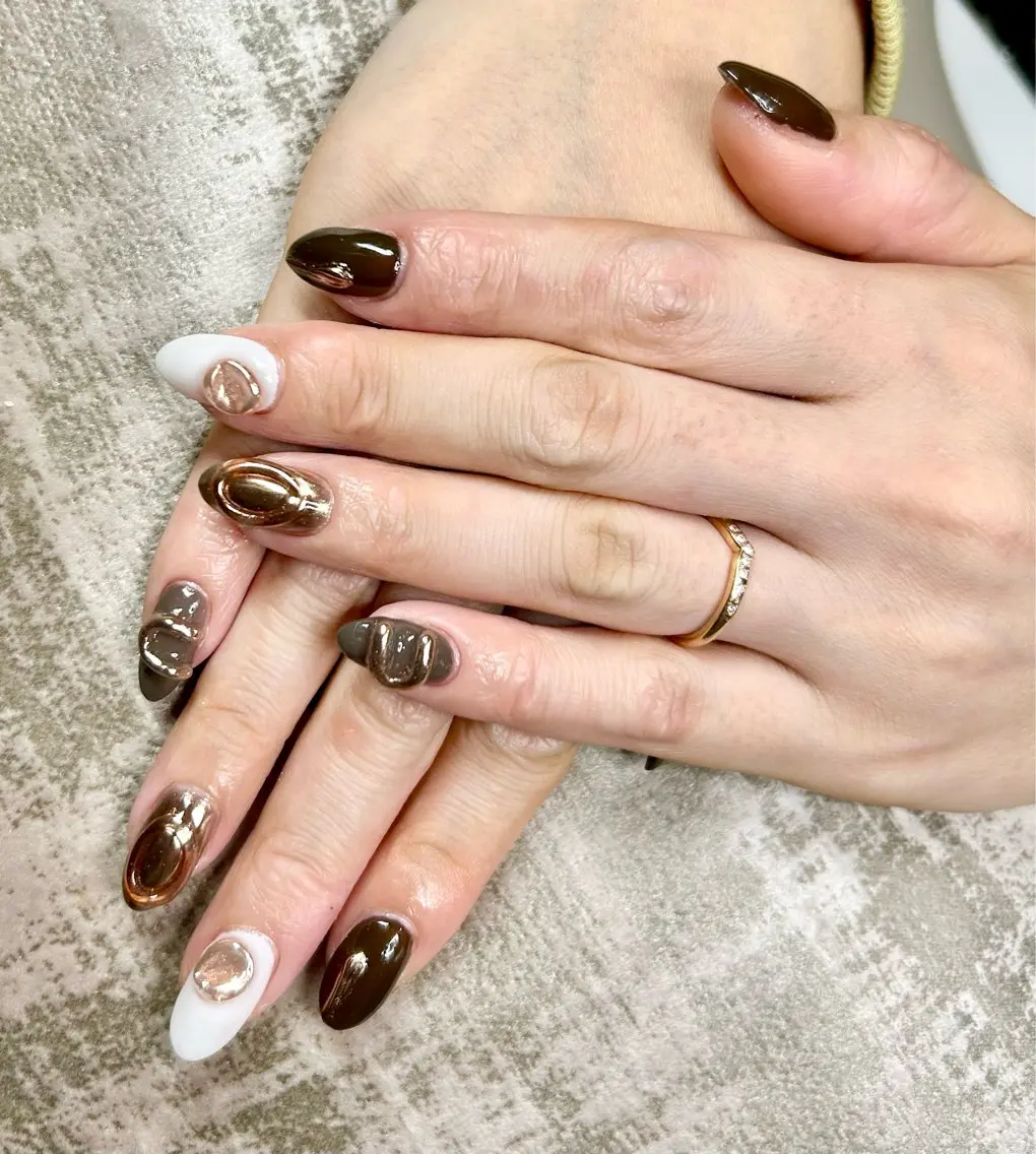 ネイル nailroom HARU.のネイルデザイン