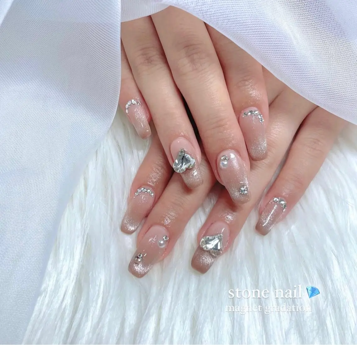 ネイル ハンドネイル Sii nail 🤍SAKIのネイルデザイン