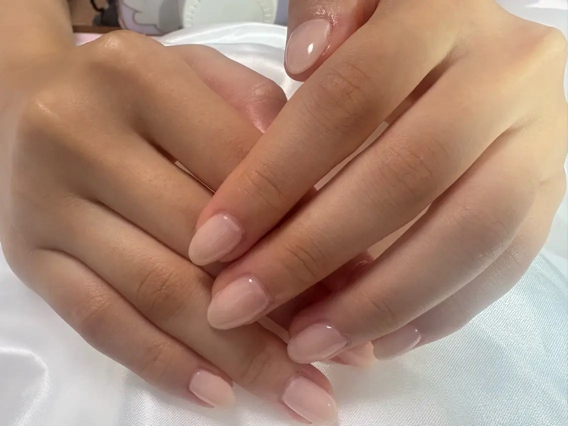 ネイル ワンカラーネイル VI NAILのネイルデザイン