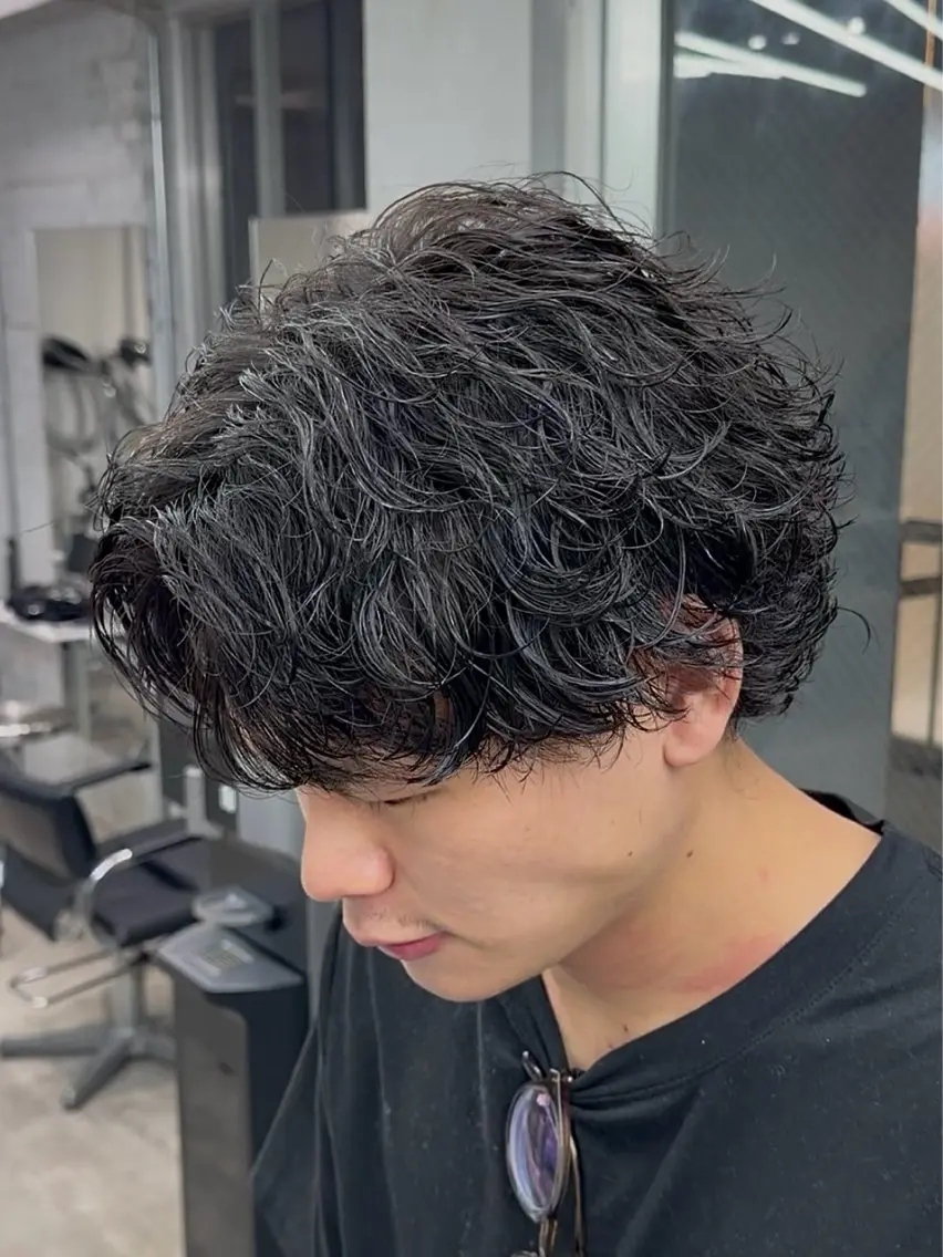 パーマ メンズ メンズパーマ 波巻きパーマ カット パーマ 【OVARL】武田 まなみのヘアスタイル