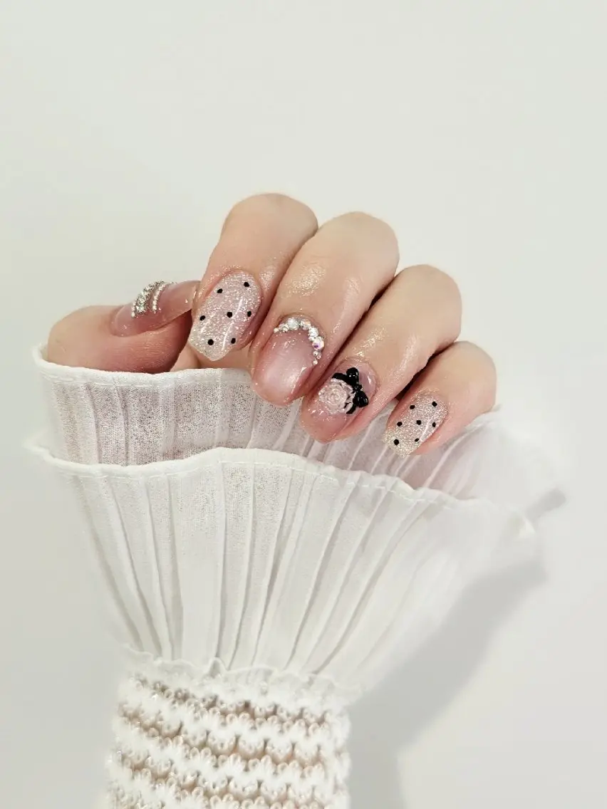 ネイル アートネイル フラッシュネイル 韓国ネイル マグネットネイル スカルプネイル Ra: Nail   라: 네일のネイルデザイン