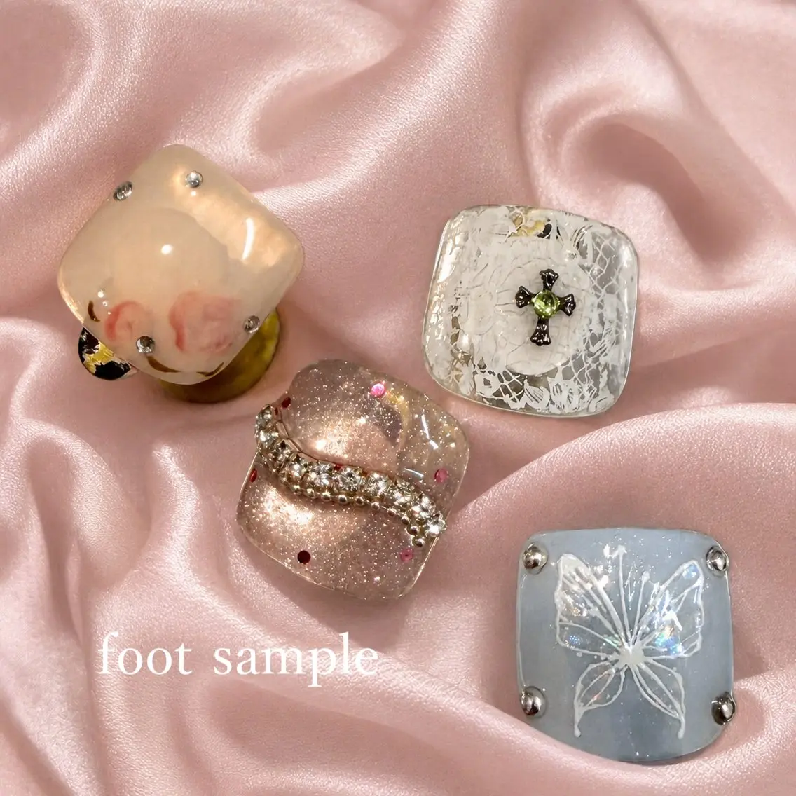 ネイル フットネイル NORA nail UMEDA MAIのネイルデザイン