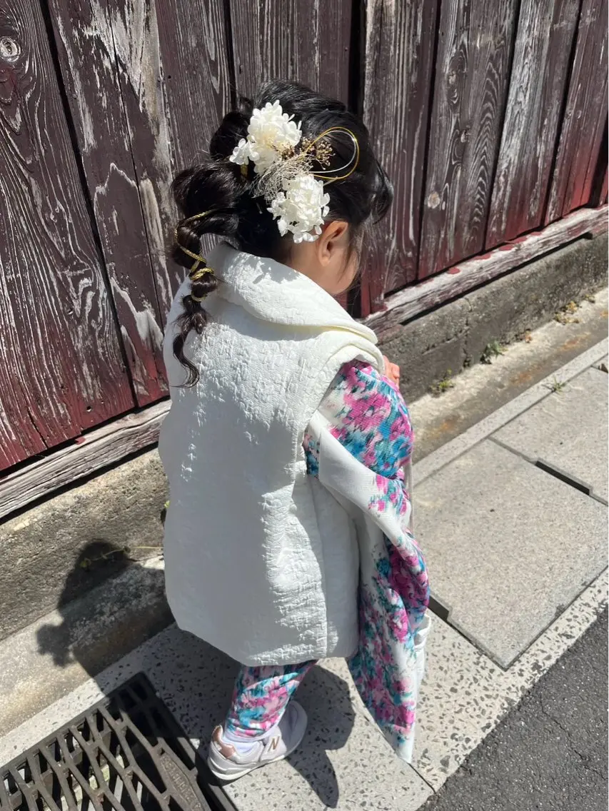 ヘアアレンジ キッズ ヘアセット Auram ♡  chikaの眉毛・アイブロウイメージ
