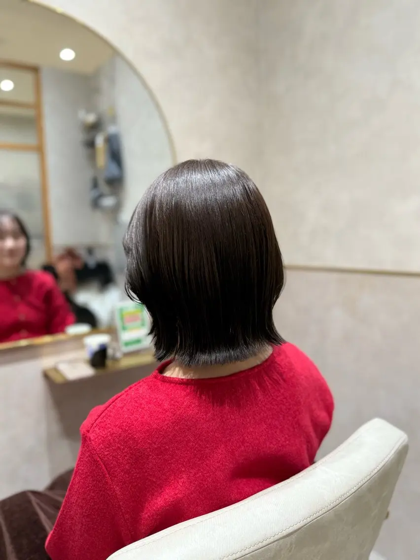 ショート ボブ カット ヘアカラー 縮毛矯正 🫧ボブ/ツヤ髪/美 髪矯正/菜結のヘアスタイル