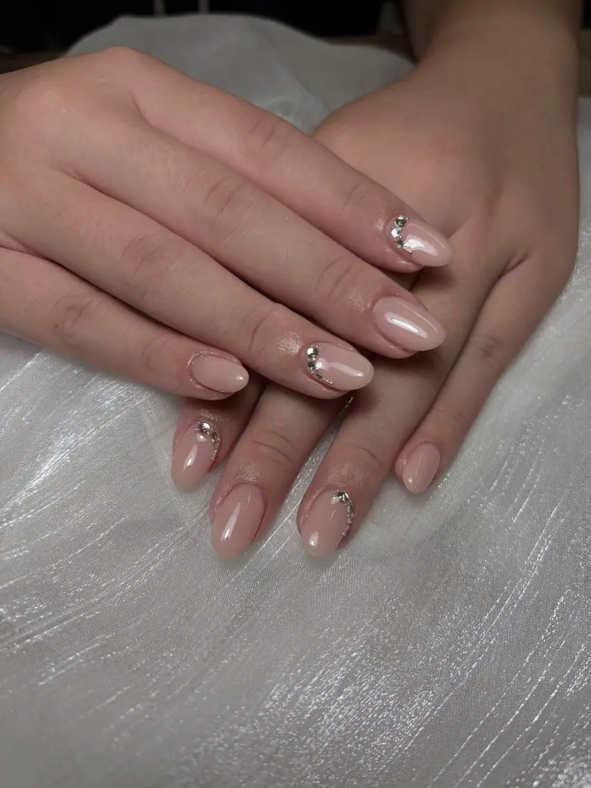 ネイル ハンドネイル フットネイル ユリ🎀長さだし/ パラジェル/持ち込みのネイルデザイン