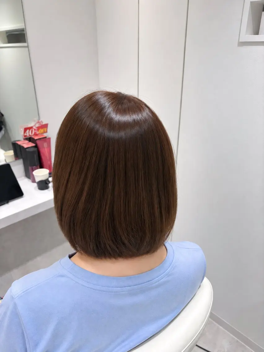 ミディアム ヘアカラー いわなが ありみのヘアスタイル