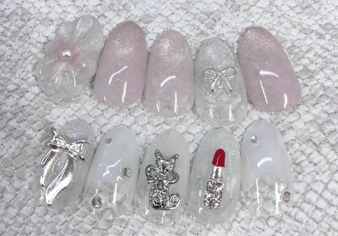【オフなし】指先照射💅フェミニン定額デザイン【パラジェル／フィルイン可】フィルイン推奨/美フォルムの写真