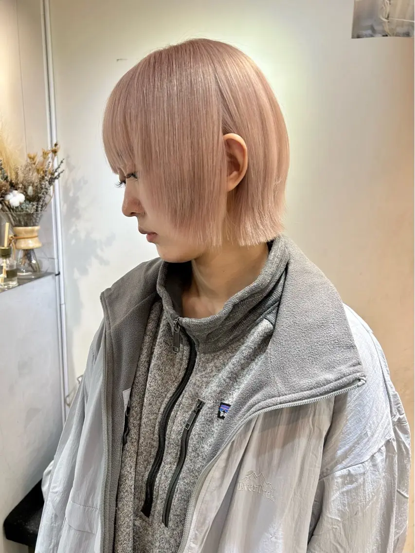ショート カラー ヘアカラー トリートメント 韓国/ハイトーン/ ボブ🎀MIKU🎀のヘアスタイル