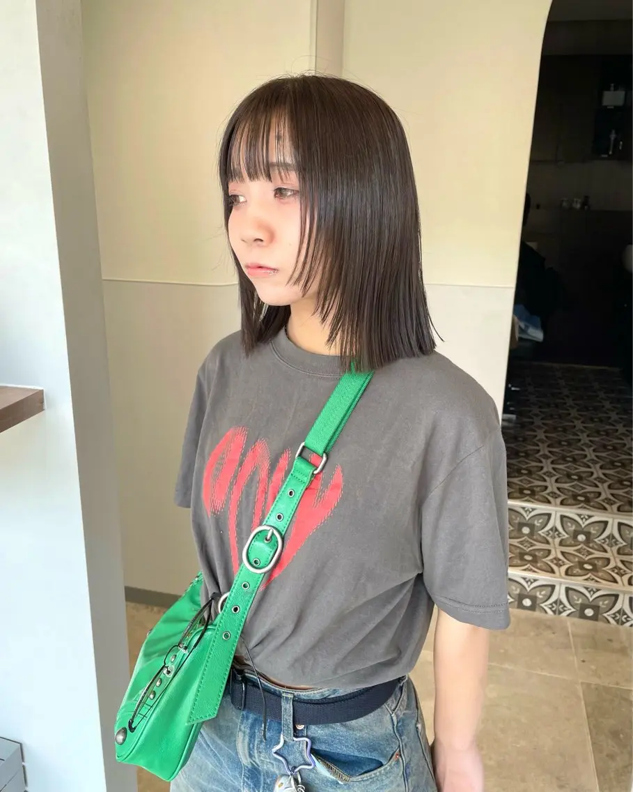 ミディアム カラー 顔まわりレイヤー レイヤーカット カット ヘアカラー トリートメント 武田 清久のヘアスタイル