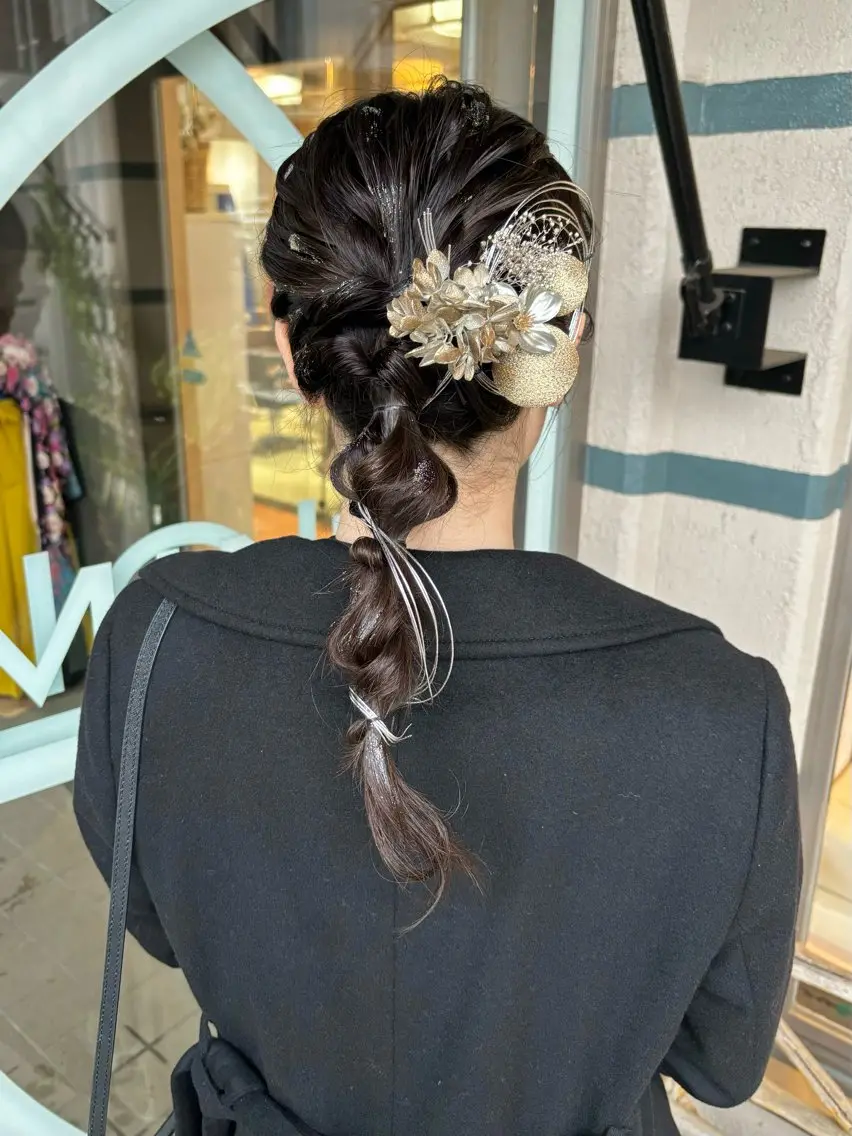 セミロング 卒業式のヘアスタイル 庄司 桜のヘアスタイル