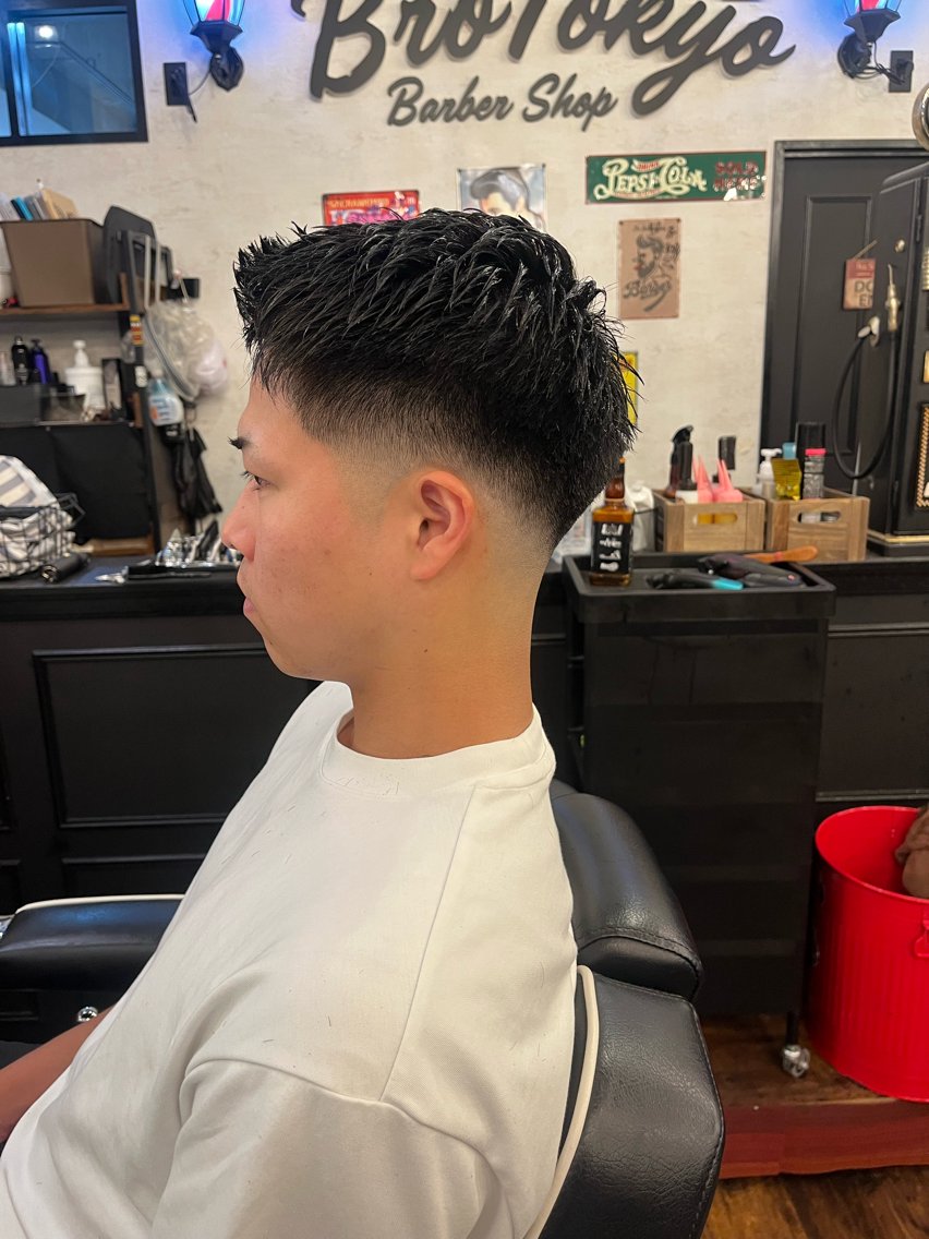 ショート 山崎 ユキヤのヘアスタイル