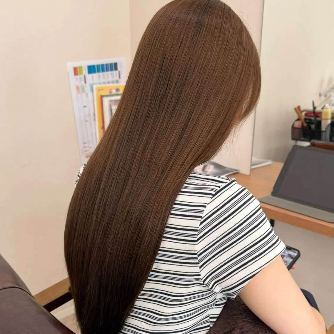 ロング ヘアカラー トリートメント karin /艶感カラー/カットのヘアスタイル