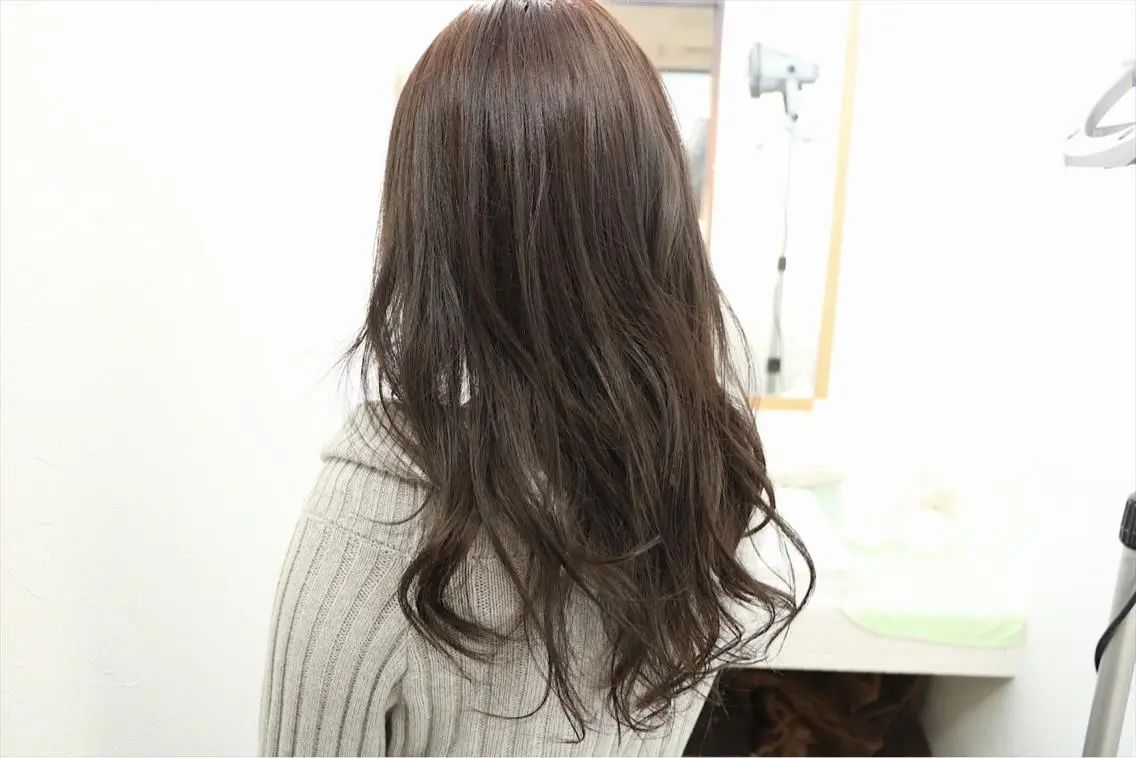 ロング カラー ブルーカラー ブルージュ soins de MaLilyのヘアスタイル