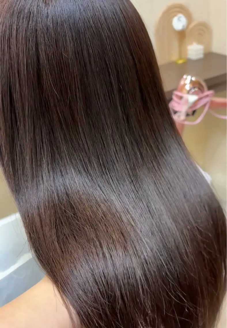 【ご褒美ケア】髪質改善ヘッドスパ💆‍♀️毛髪診断でうるツヤ美髪へ🪞✨美髪×癒しを同時に叶える贅沢メニュー💎の写真
