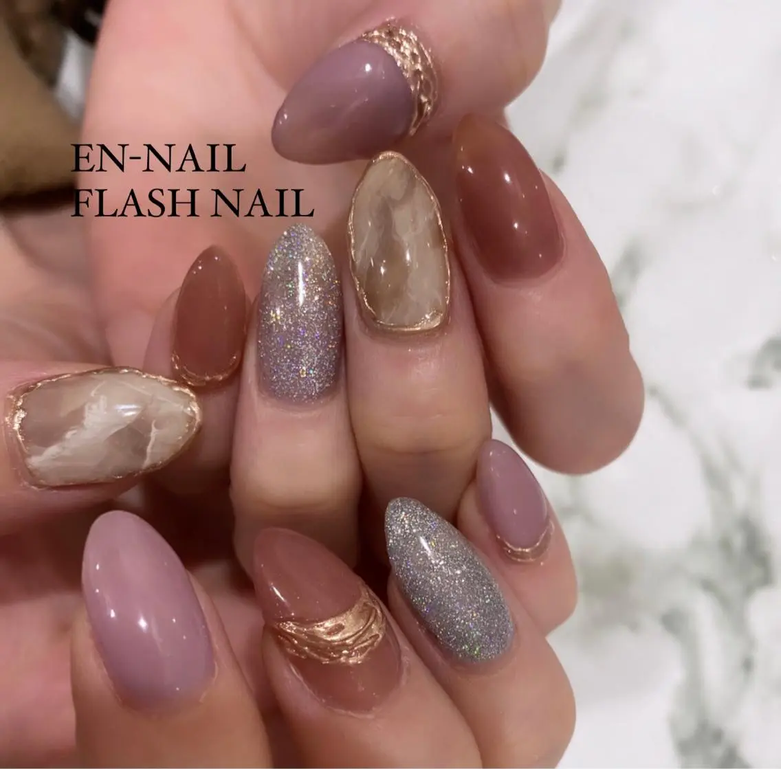 ネイル EN_NAIL 野中本店Ayakaのネイルデザイン