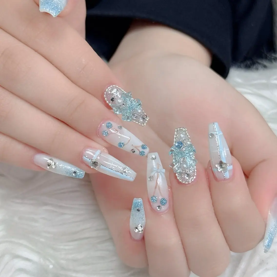 ネイル フットネイル フレンチネイル グラデーション 韓国ネイル ロングネイル ハンドネイル Hani Nail Salonのネイルデザイン