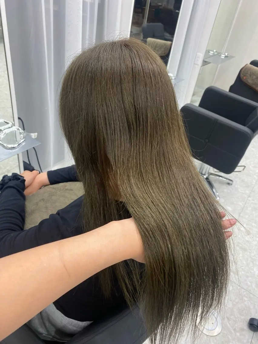 カラー 𝗮𝘆𝘂𝗺𝗶 /ハイトーン🎀のヘアスタイル