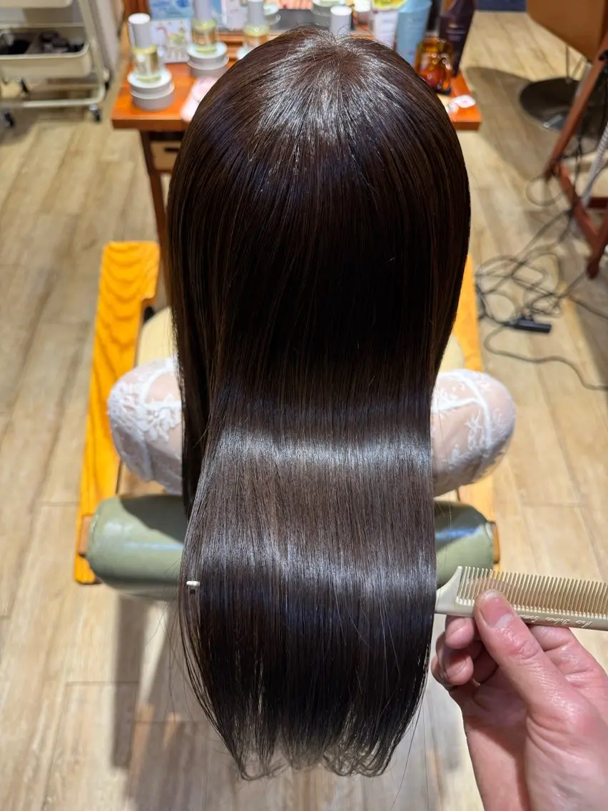 ロング カット ヘアカラー 縮毛矯正 トリートメント 艶美髪マスター 店長✂︎YUKKEのヘアスタイル