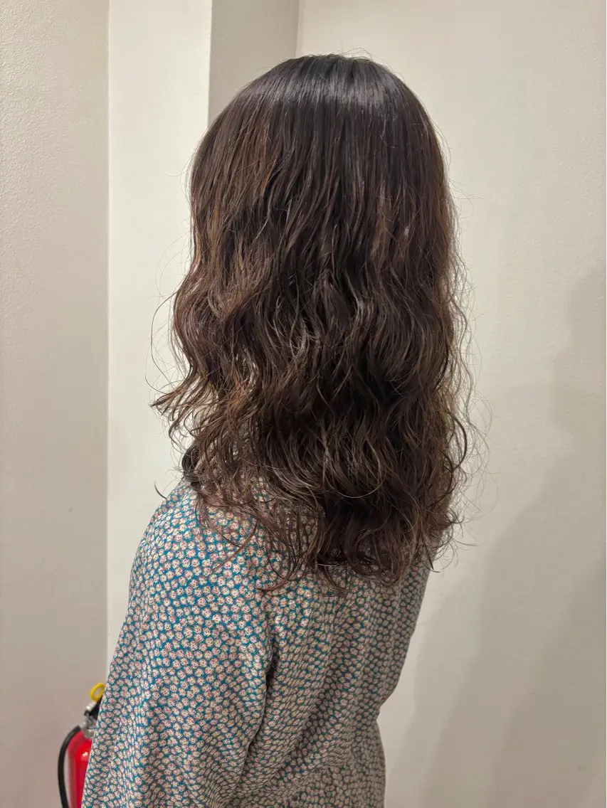 ミディアム カット パーマ ニュアンスパーマ 🧺アンジュのヘアスタイル
