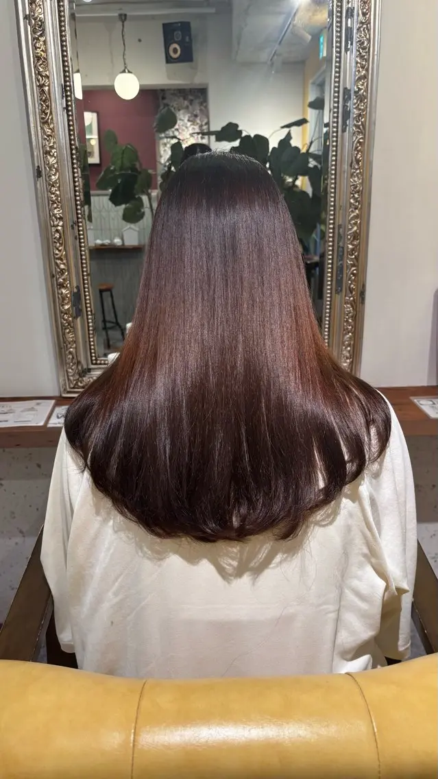 ロング 顔周りカット レイヤーカット 平出 千尋のヘアスタイル