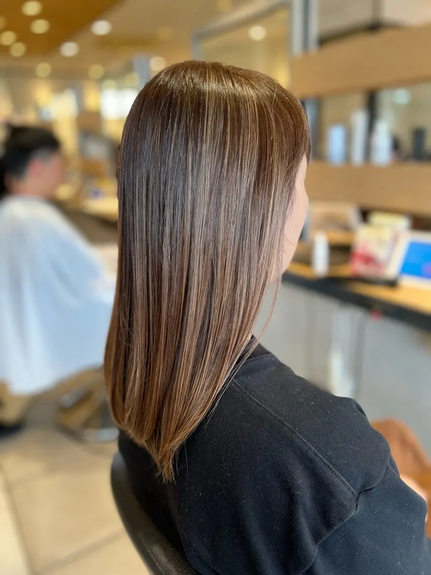 セミロング カラー 透明感カラー ハイライトカラー ハイライト 髪質改善 縮毛矯正 ヘアカラー トリートメント 大谷 真祈/似合わせ /ハイライト玄人のヘアスタイル