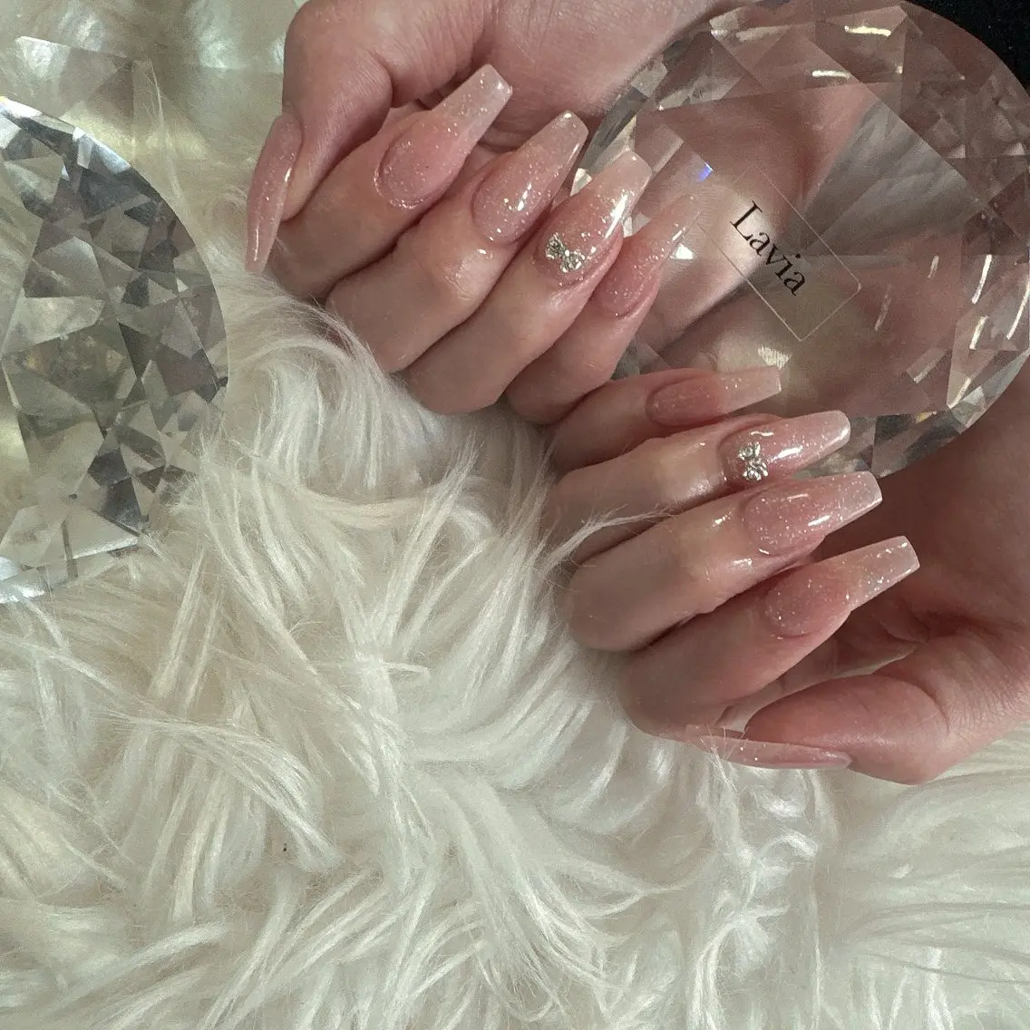 ネイル lavia🖤 ayumiのネイルデザイン