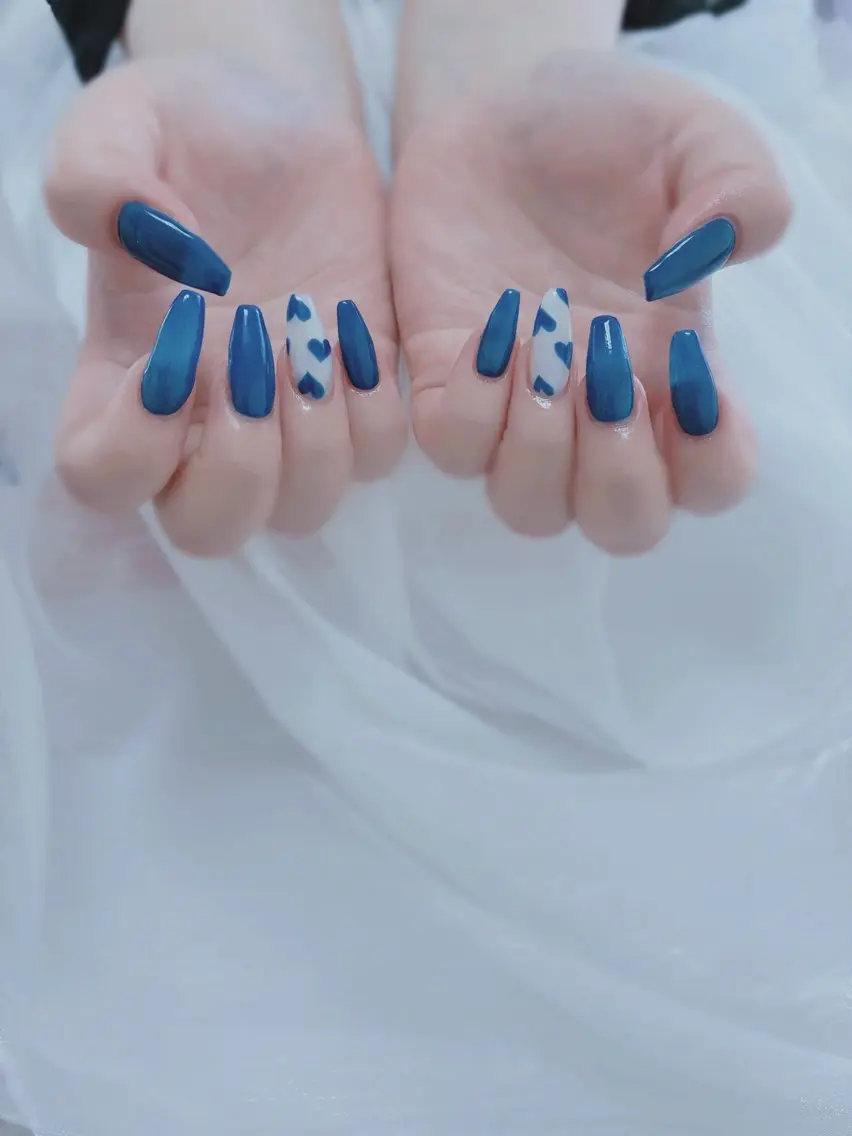 ネイル ESPOIR Ｎのネイルデザイン