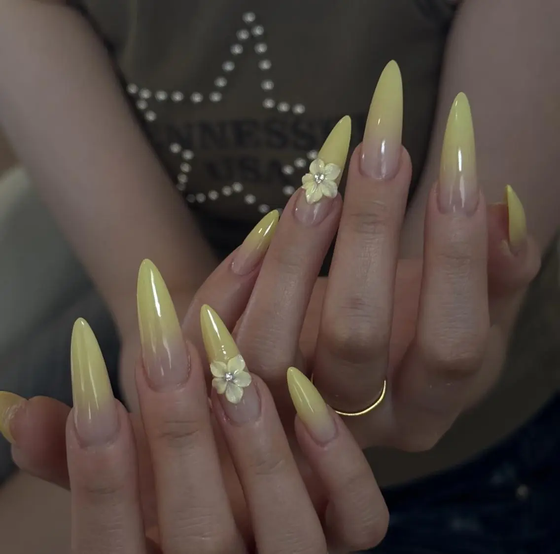 ネイル ハンドネイル 🎀 Ayaka_nailのネイルデザイン
