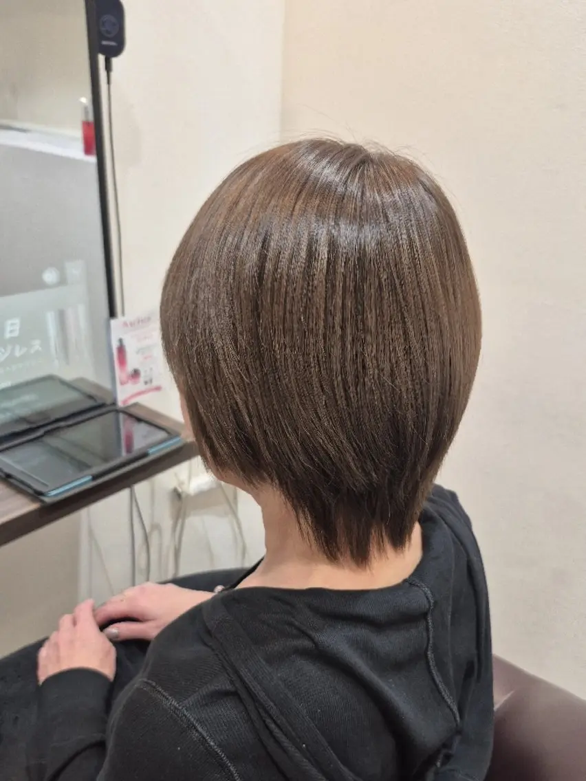 ショート カラー ヘアカラー 廣瀬 麻美のヘアスタイル