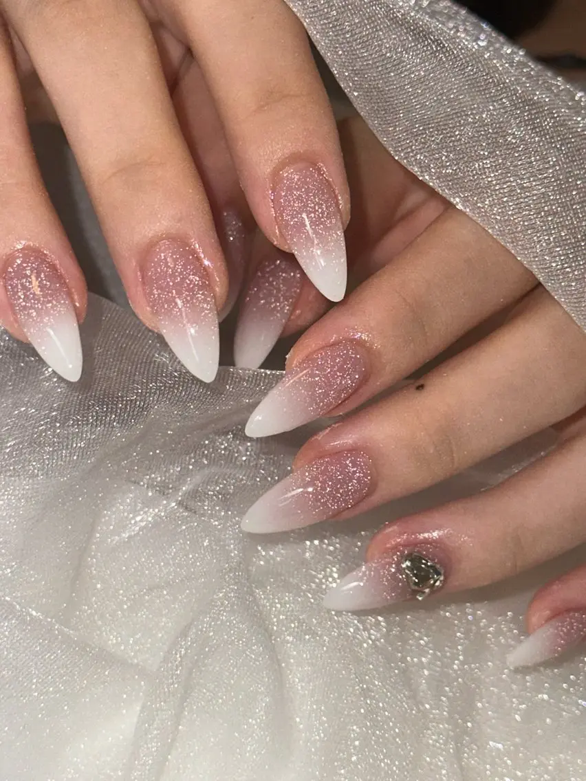 ネイル フラッシュネイル スカルプネイル LadyNail aoi｜韓国ネイルのネイルデザイン