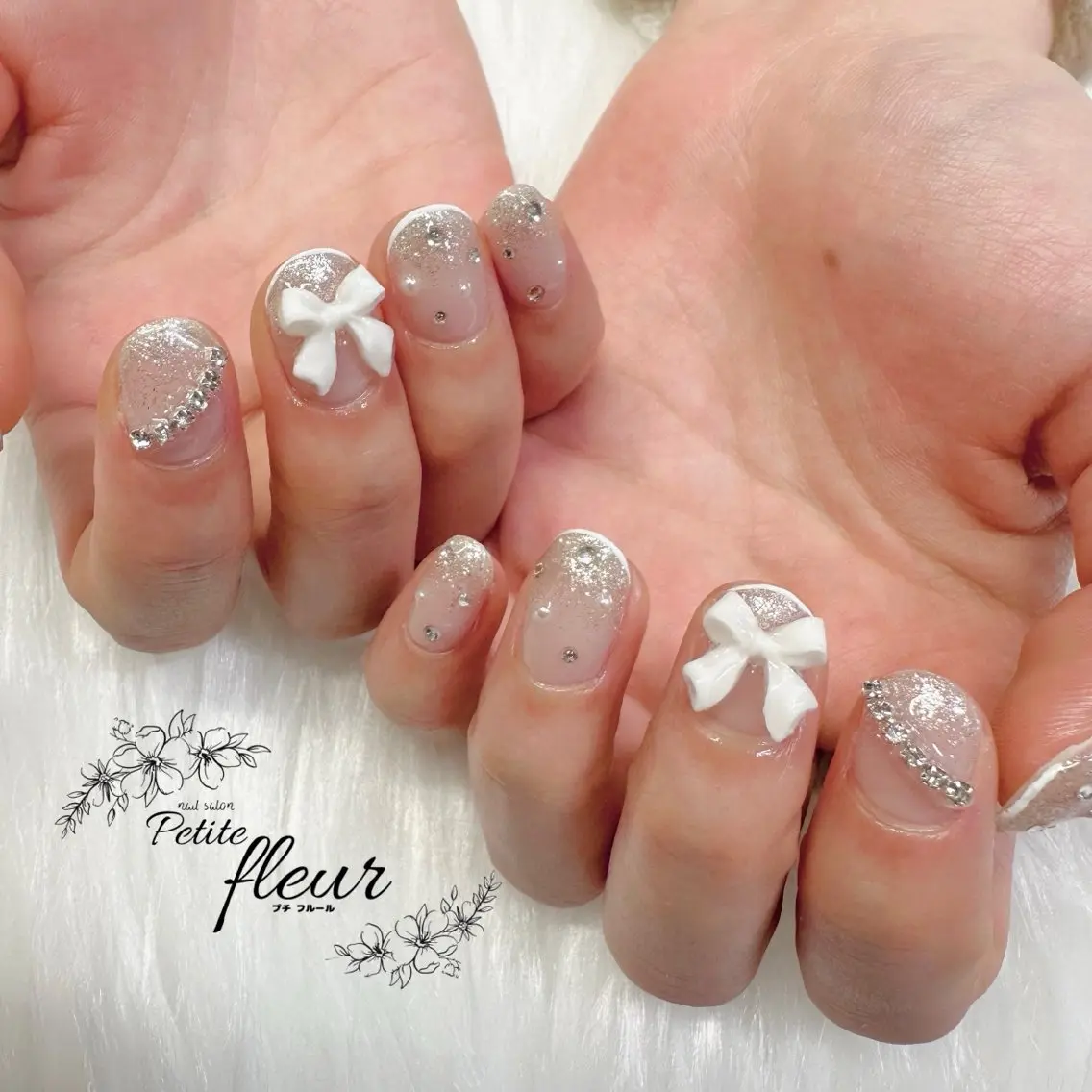 ネイル キラキラネイル ショートネイル ハンドネイル ❁⃘*。Petite fleur❁⃘*りさのネイルデザイン