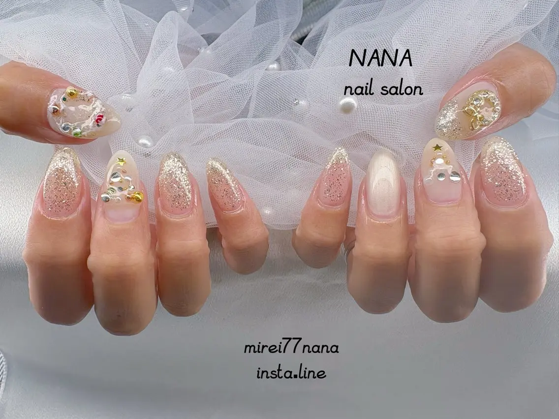 ネイル 冬ネイル クリスマス ハンドネイル NANA nail salonのネイルデザイン